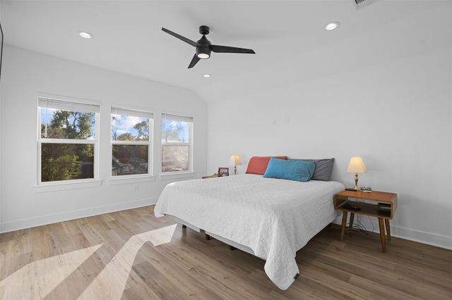 5317 Jefferson Street, Houston, TX 77023