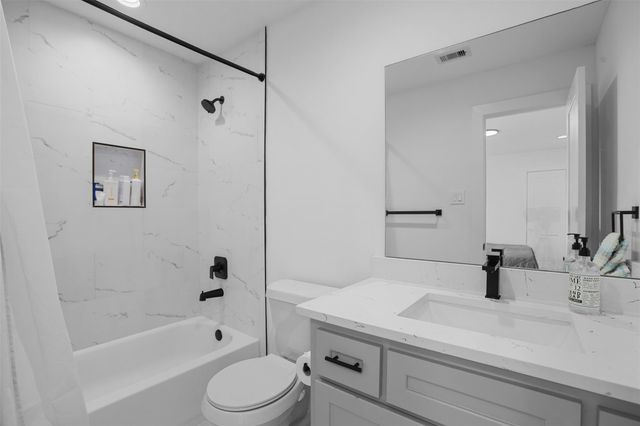 5317 Jefferson Street, Houston, TX 77023