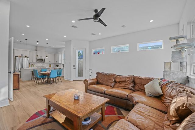 5317 Jefferson Street, Houston, TX 77023