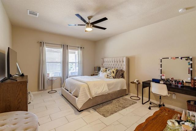 17020 Lathrop Ave, Pflugerville, TX 78660