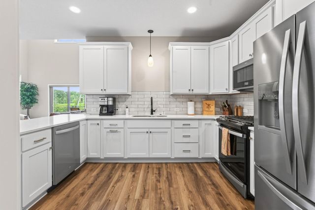 4139 Isaac Court, Vadnais Heights, MN 55127