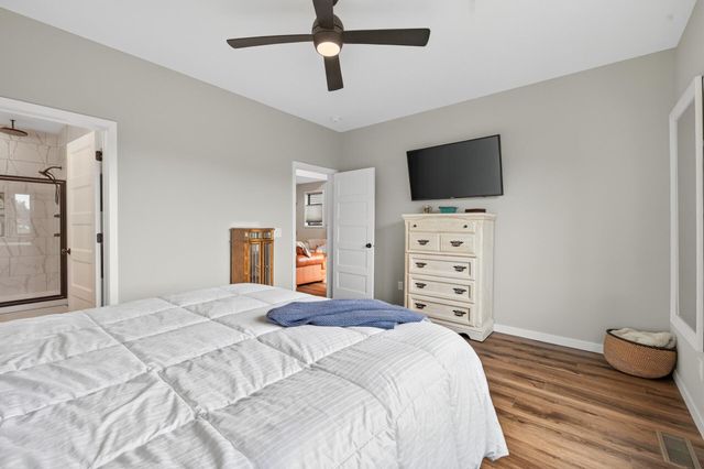 4139 Isaac Court, Vadnais Heights, MN 55127