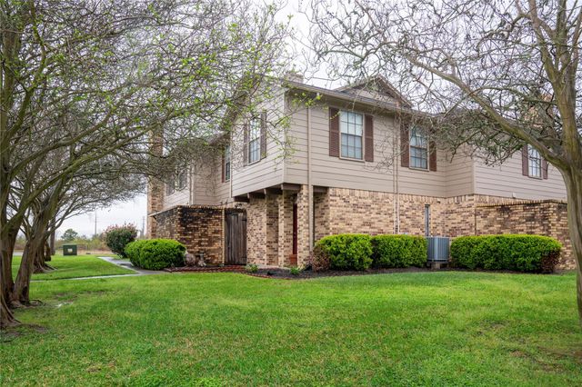 1862 Birch Street, Texas City, TX 77591