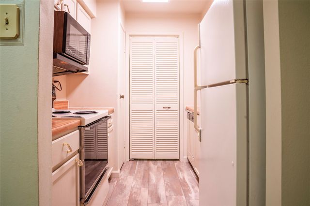 1862 Birch Street, Texas City, TX 77591