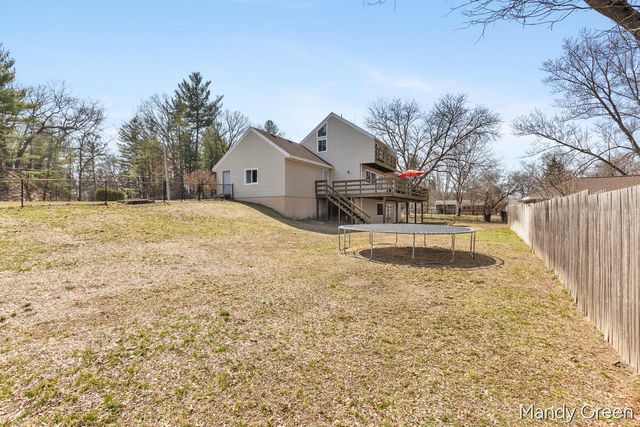 810 W South Street, Greenville, MI 48838