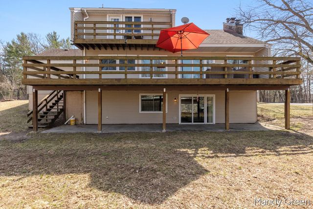 810 W South Street, Greenville, MI 48838