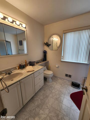 37386 Charter Oaks Boulevard, Clinton Twp, MI 48036