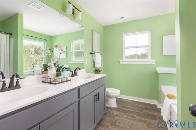 1775 W Old Mountain Rd, Louisa, VA 23093