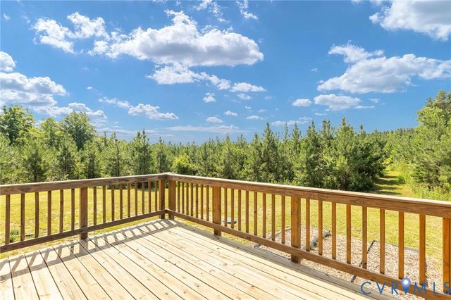 1775 W Old Mountain Rd, Louisa, VA 23093
