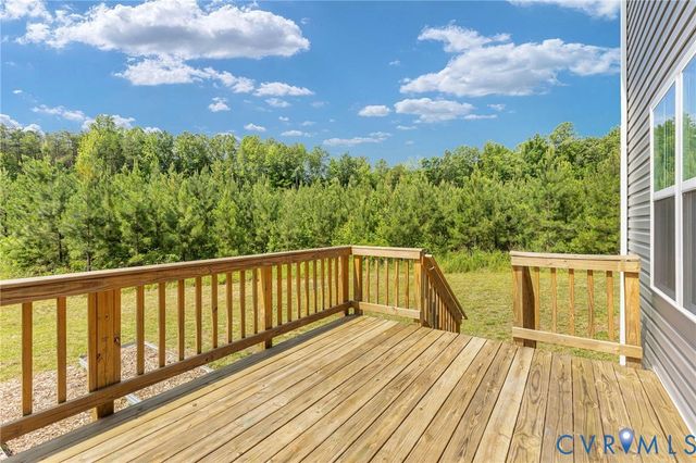 1775 W Old Mountain Rd, Louisa, VA 23093