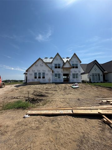3870 SW Meadow Rose Avenue, West Des Moines, IA 50261