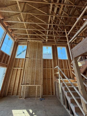 3870 SW Meadow Rose Avenue, West Des Moines, IA 50261