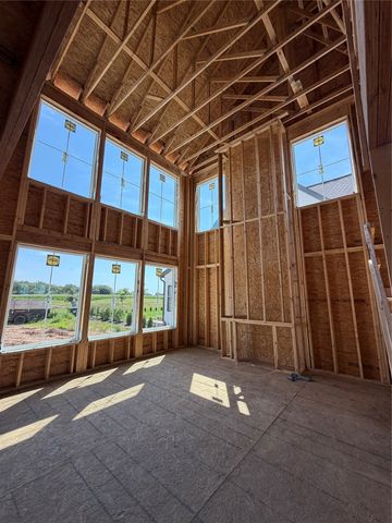 3870 SW Meadow Rose Avenue, West Des Moines, IA 50261