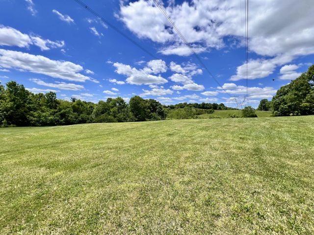 6710 Lawrenceville Road, Williamstown, KY 41097