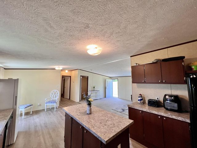 6710 Lawrenceville Road, Williamstown, KY 41097