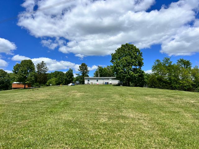 6710 Lawrenceville Road, Williamstown, KY 41097