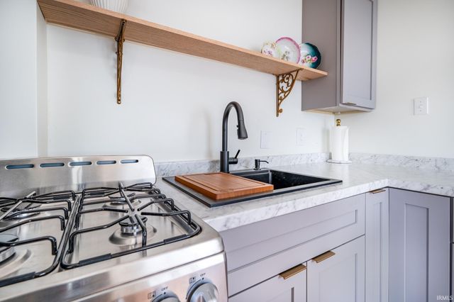 824 Anderson Avenue, Fort Wayne, IN 46805