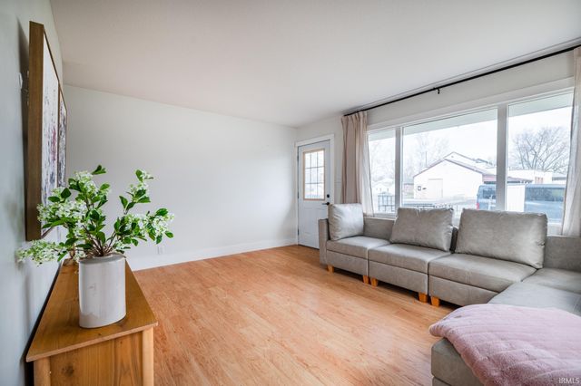 824 Anderson Avenue, Fort Wayne, IN 46805