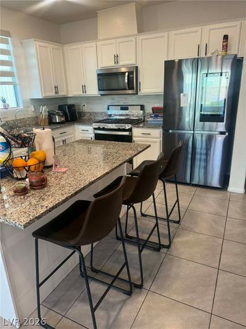 7007 Feather Hill Street, North Las Vegas, NV 89086