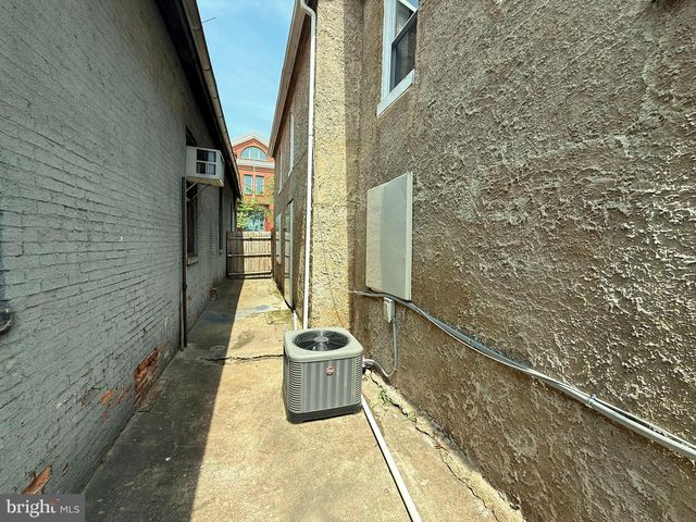 1303 WASHINGTON BLVD, Baltimore, MD 21230