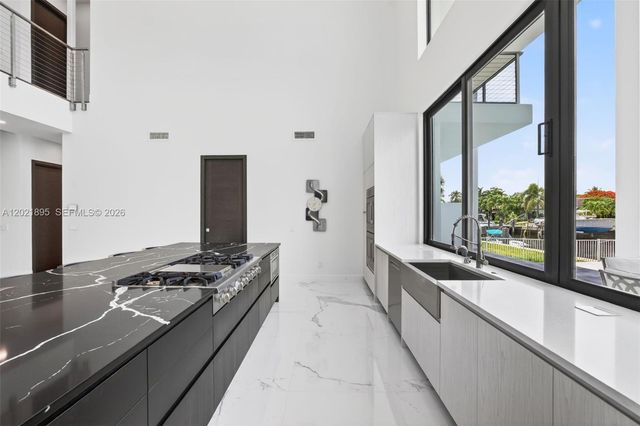 2751 NE 22nd Court, Pompano Beach, FL 33062