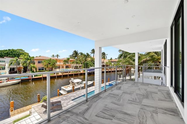 2751 NE 22nd Court, Pompano Beach, FL 33062