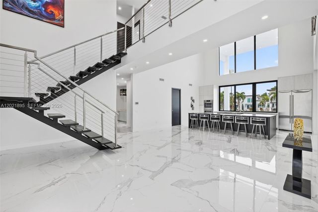 2751 NE 22nd Court, Pompano Beach, FL 33062