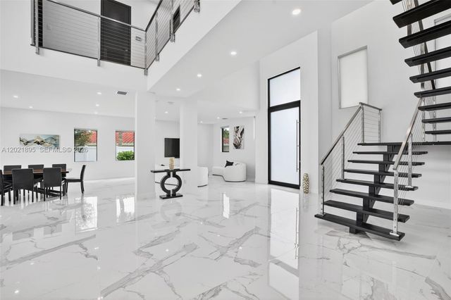 2751 NE 22nd Court, Pompano Beach, FL 33062