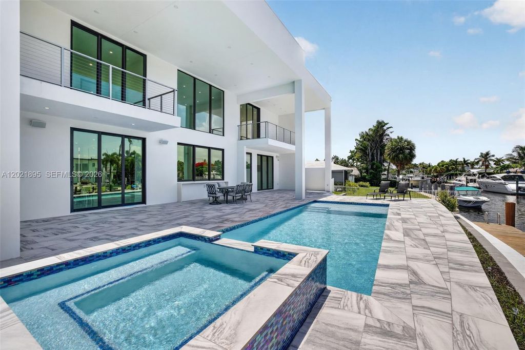 2751 NE 22nd Court, Pompano Beach, FL 33062