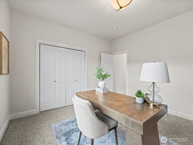 5032 N Villard Street, Ruston, WA 98407
