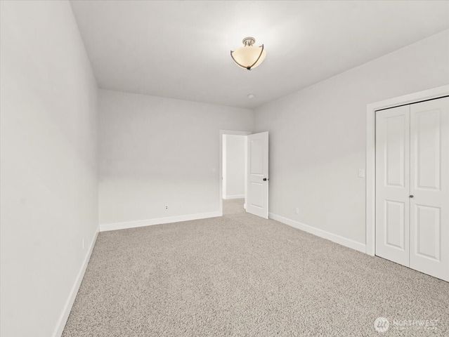 5032 N Villard Street, Ruston, WA 98407