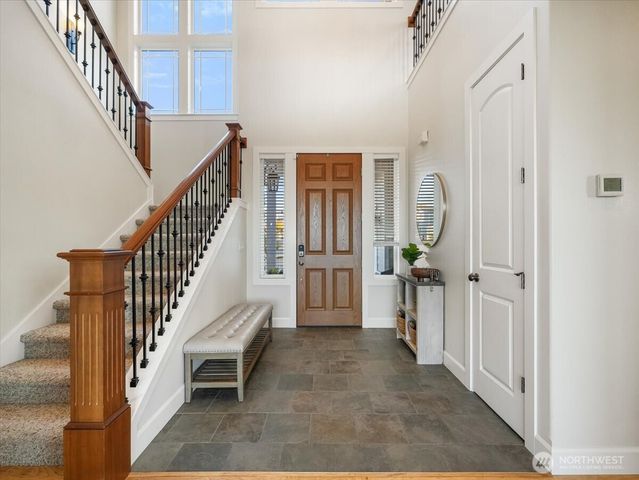 5032 N Villard Street, Ruston, WA 98407