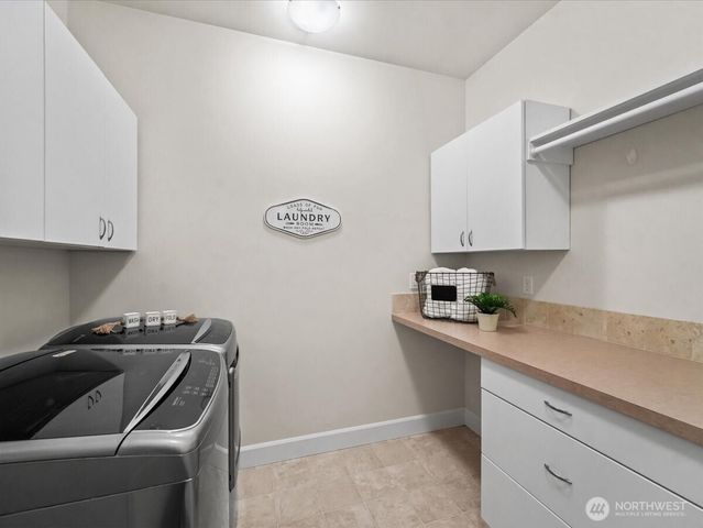 5032 N Villard Street, Ruston, WA 98407