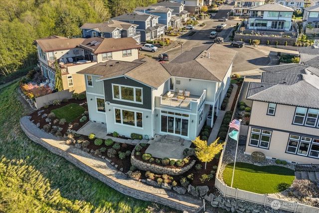 5032 N Villard Street, Ruston, WA 98407