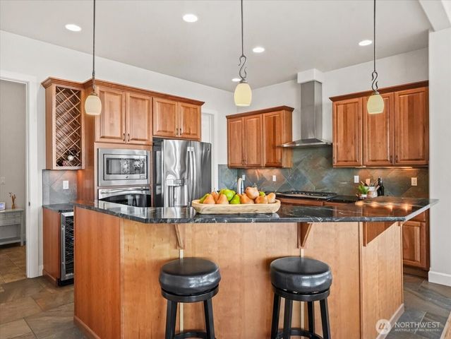 5032 N Villard Street, Ruston, WA 98407