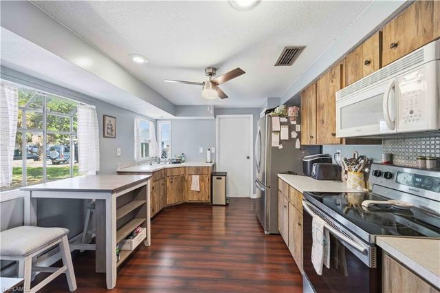 1389 Truval TER, Port Charlotte, FL 33952