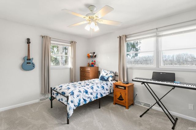 11325 Idlewood Drive, Osceola, IN 46561