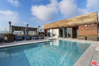 1755 Ocean Avenue 203, Santa Monica, CA 91401