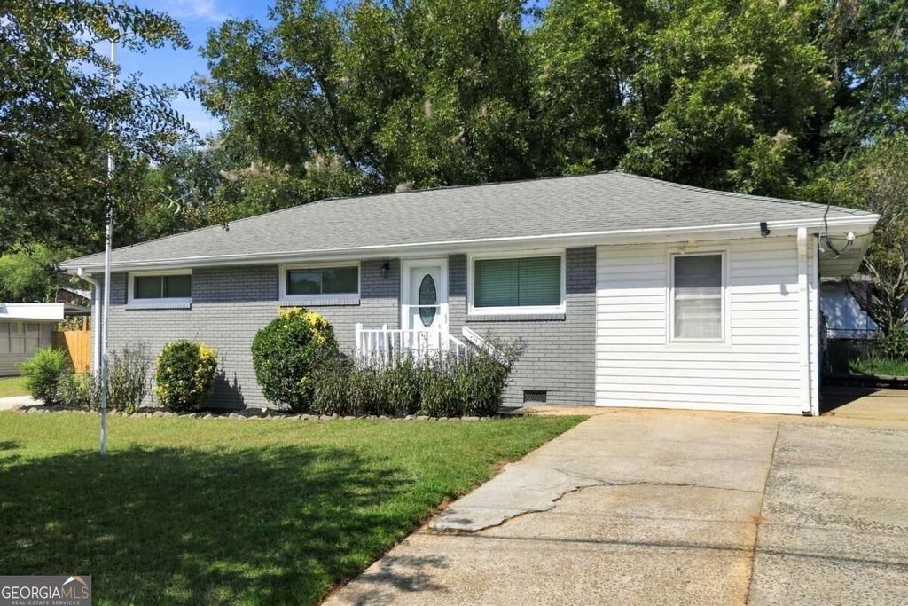 179 Long Drive SW, Marietta, GA 30060 — exterior
