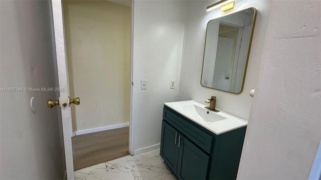 35250 SW 177th Ct 206, Homestead, FL 33034