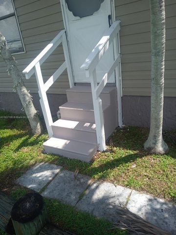 35250 SW 177th Ct 206, Homestead, FL 33034