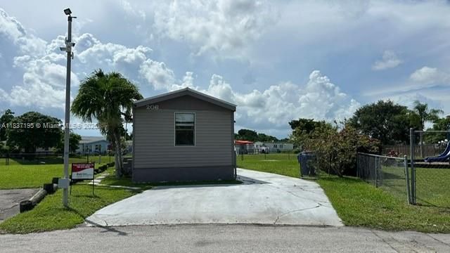 35250 SW 177th Ct 206, Homestead, FL 33034