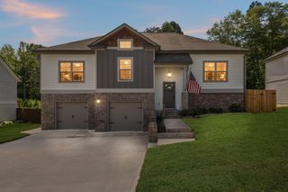 9333 Fremont Way, Hixson, TN 37343