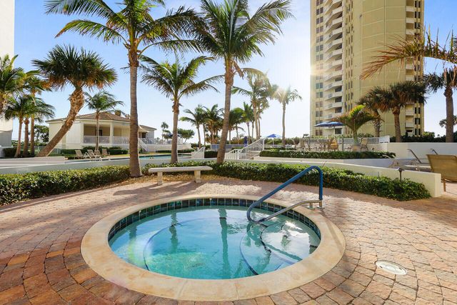 3000 N Ocean Drive 17d, Riviera Beach, FL 33404