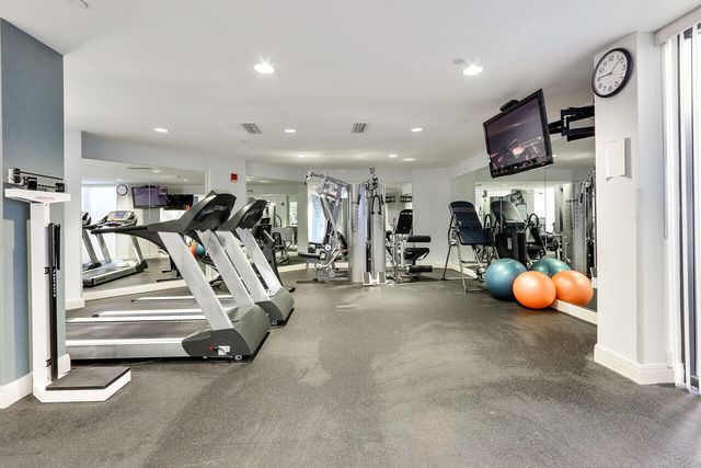 3000 N Ocean Drive 17d, Riviera Beach, FL 33404