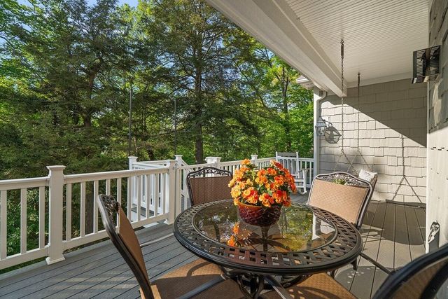 690 Dunegrass Circle Drive, Saugatuck, MI 49453