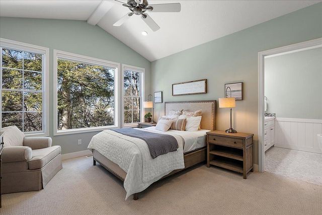 690 Dunegrass Circle Drive, Saugatuck, MI 49453