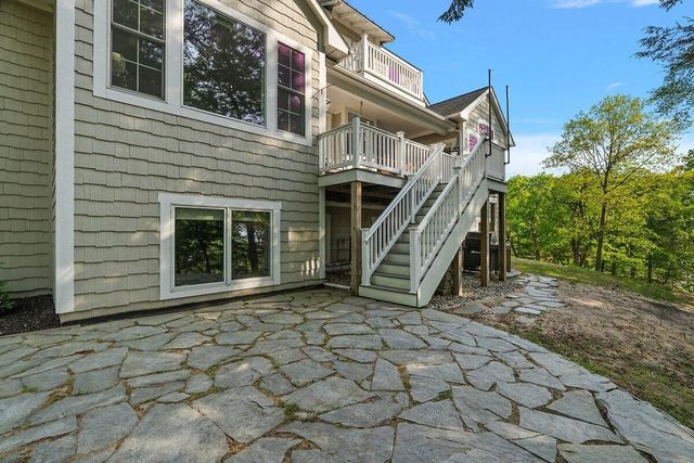 690 Dunegrass Circle Drive, Saugatuck, MI 49453