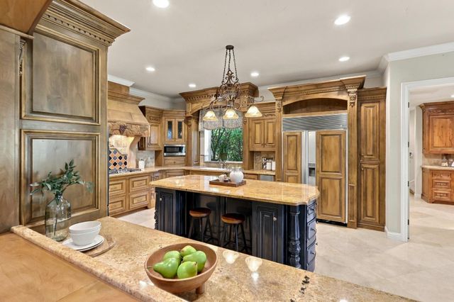 5228 Castlereigh Ct, Granite Bay, CA 95746