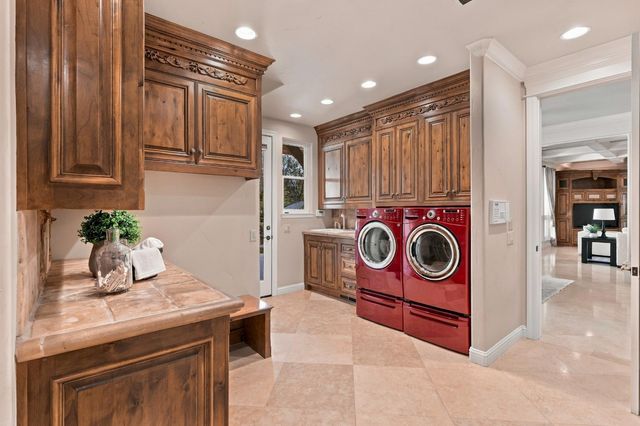 5228 Castlereigh Ct, Granite Bay, CA 95746